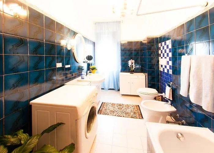 Via Genova Lägenhet