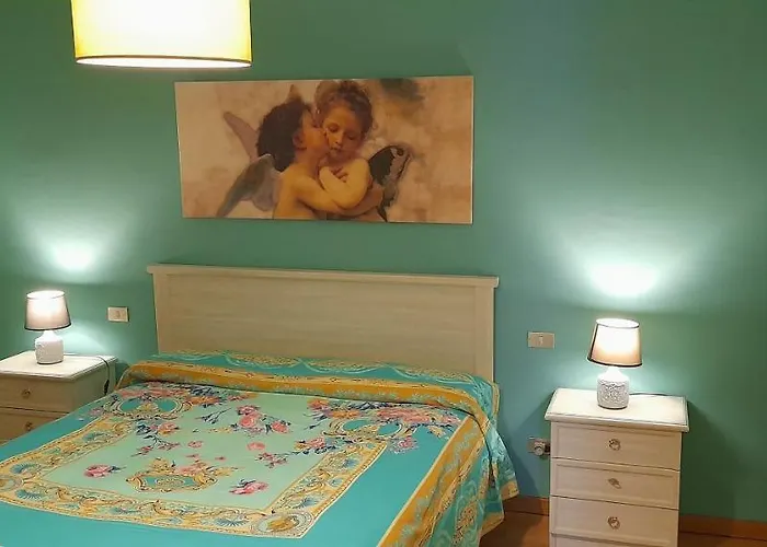 Via Genova Όλμπια